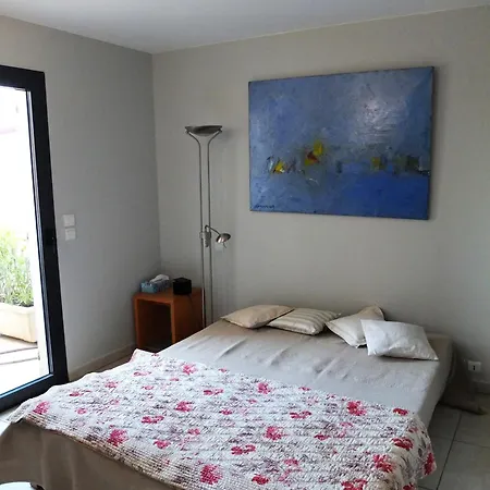 Appartement Superbe Avec Double Parking à 1 Minute De La Du Veillat *